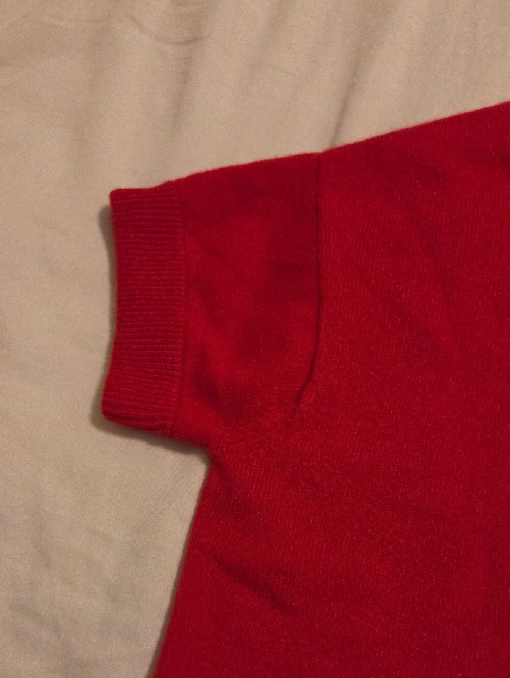 100% Cashmere Banana Republic Red Short-Sleeve Sweater Dress - Picture 5 of 5